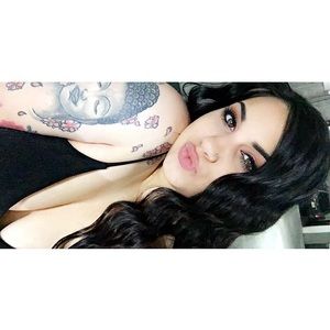 Meet your Posher, Destiny